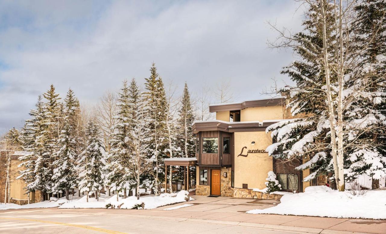 Laurelwood Condominiums Сноумас Вилидж Екстериор снимка