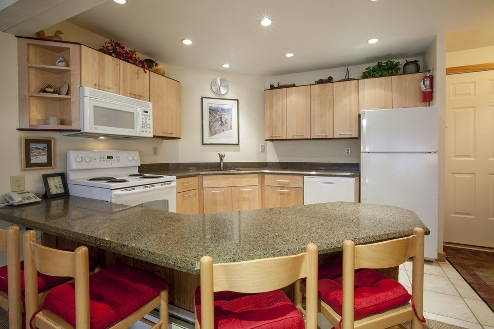 Laurelwood Condominiums Сноумас Вилидж Екстериор снимка