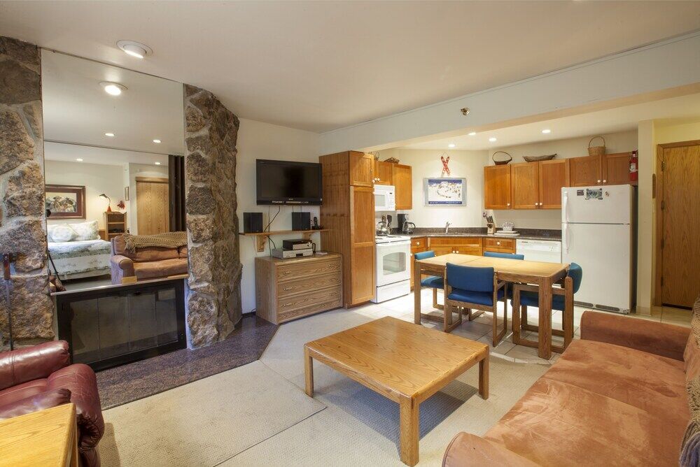Laurelwood Condominiums Сноумас Вилидж Екстериор снимка